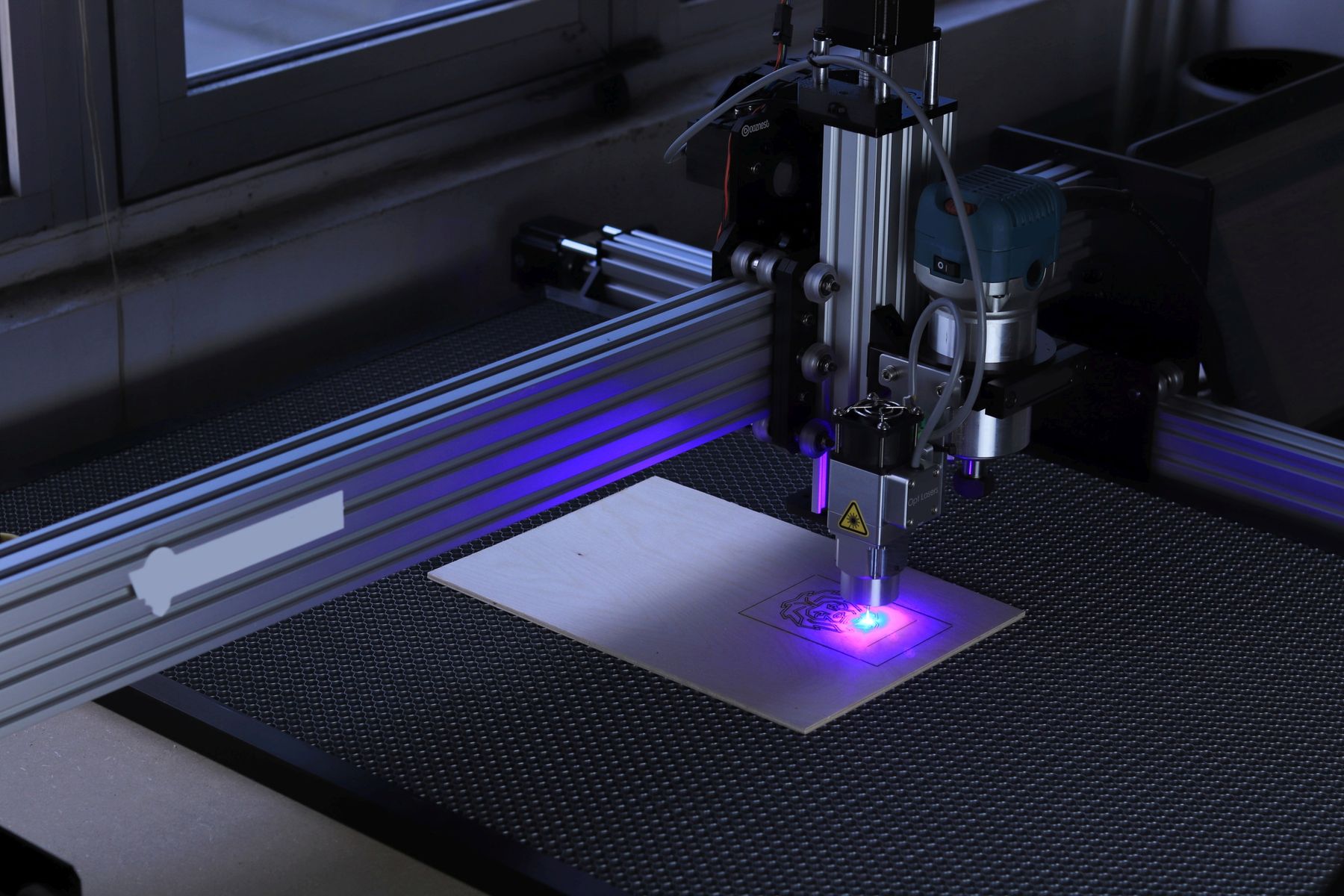 laser u radu